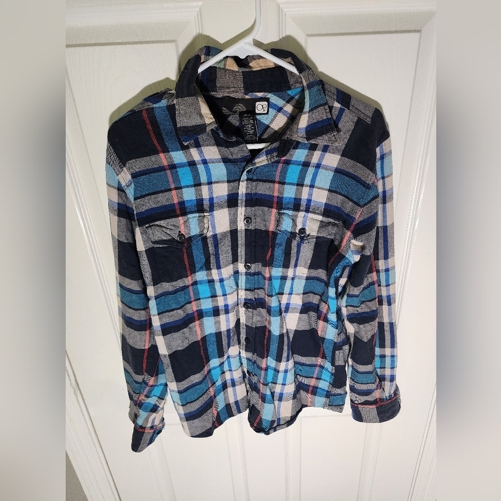 Mens OP Flannel Button Up Distressed Plaid Long Sleeve Top - Picture 10 of 10
